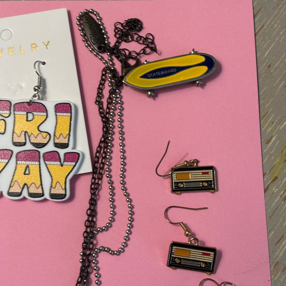 Fun Pierced Earring Lot of 15 and 2 Necklaces Statement Unique Artsy Teacher - Picture 5 of 12